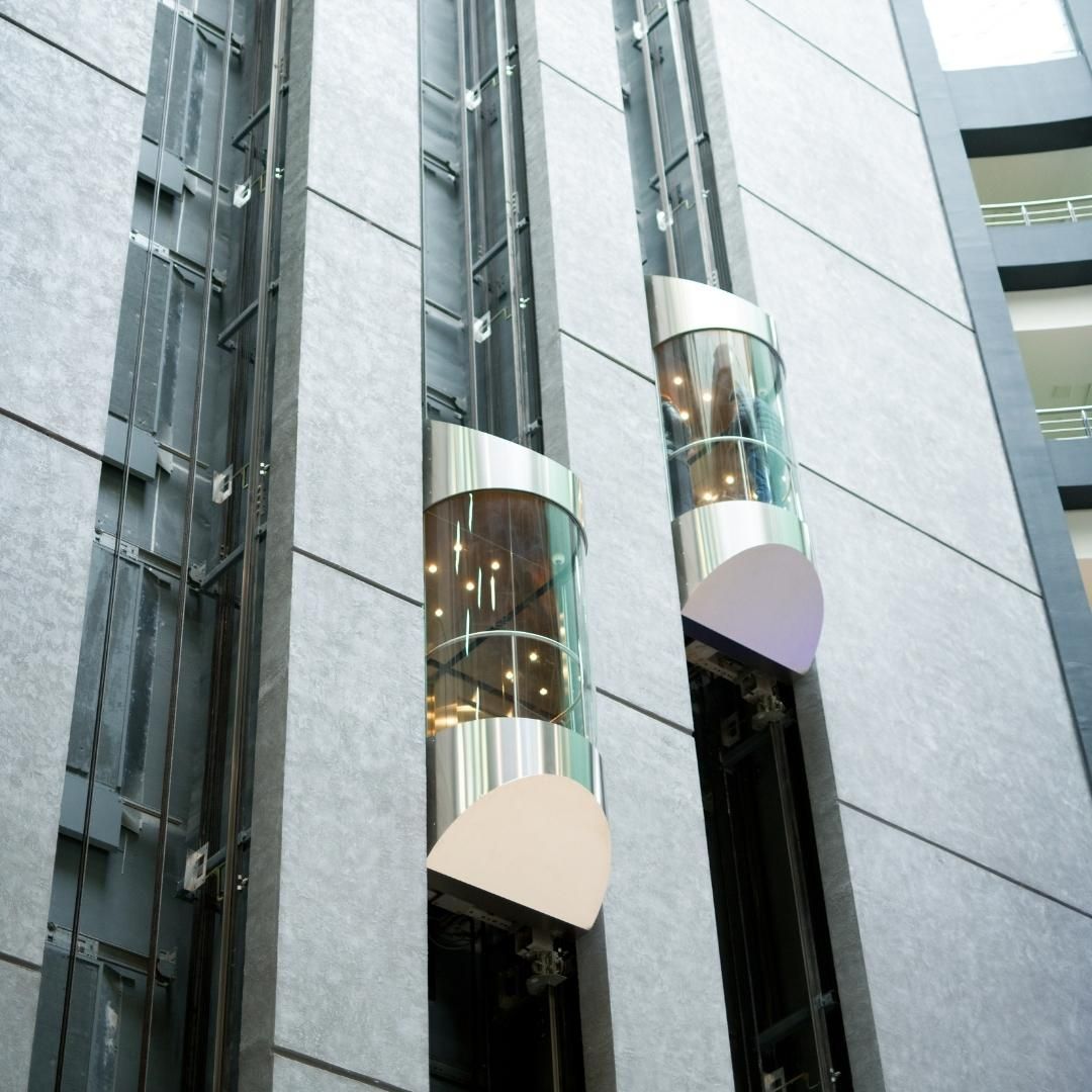 Beautiful Scenic and Outdoor Glass Lifts